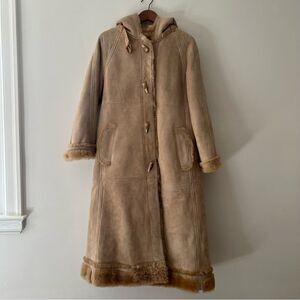 Vintage Faux Shearling Sheepskin Coat Jacket Tan Hood Toggle Buttons Size Medium